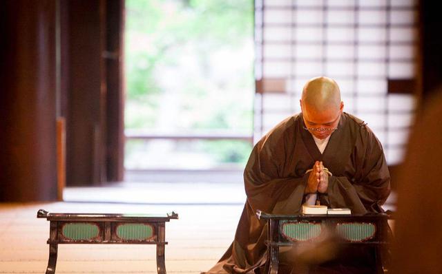 日本僧侣过去不怕杀人，但现在他们在中国已成为一种更受尊重的职业