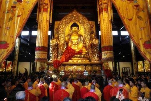 中国佛教和印度佛教一样吗？虽然它们来自同一个来源，但它们非常不同