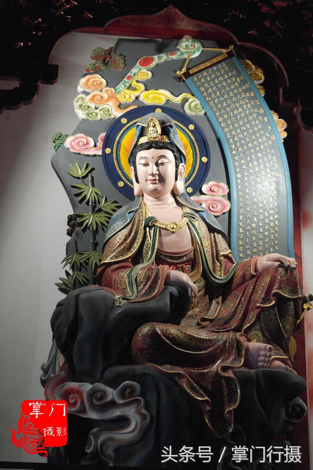 参观观音身体应该被改造成中国风格的地方。观音菩萨塑像32尊完整记录