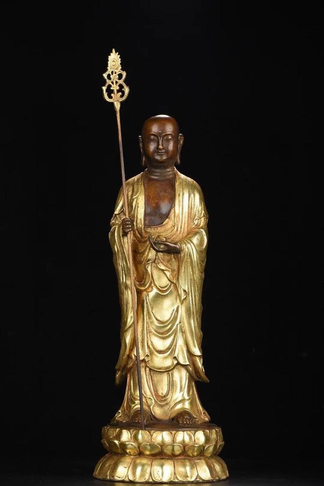 青铜镀金菩萨像