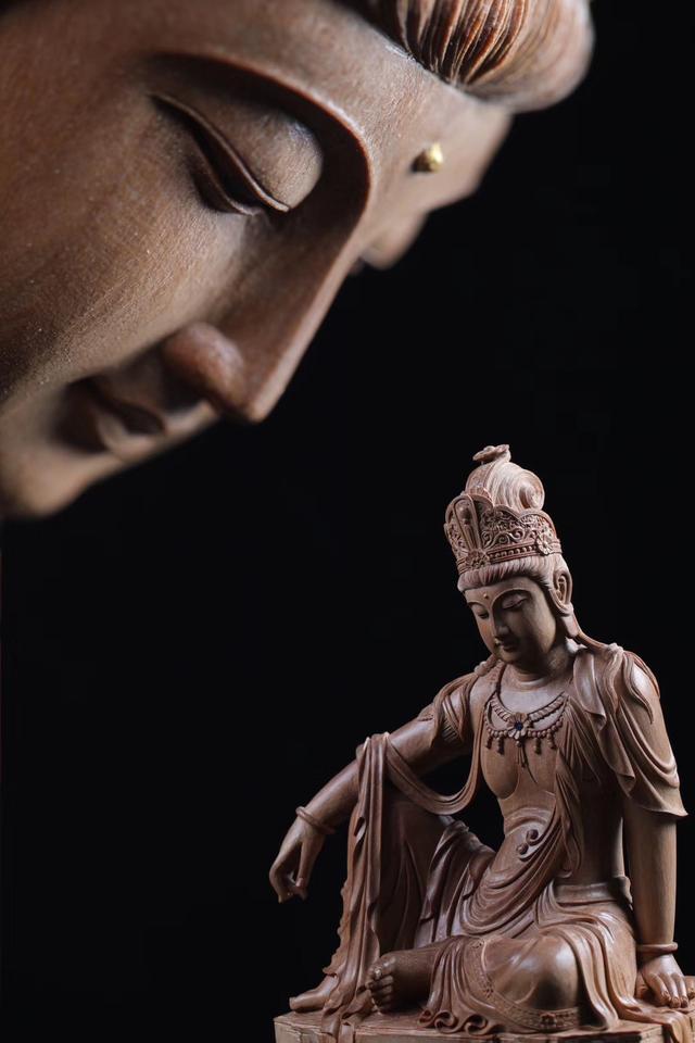 佛像，刚柔结合的宗教雕塑艺术之美