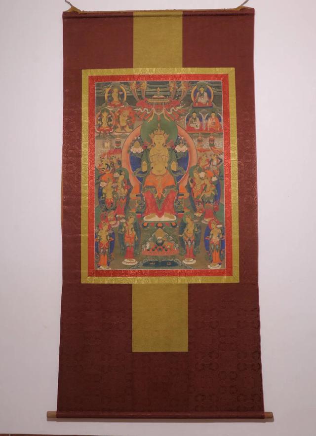回流。精品旧西藏藏语手绘矿物色观音佛唐卡长168厘米，宽81厘米